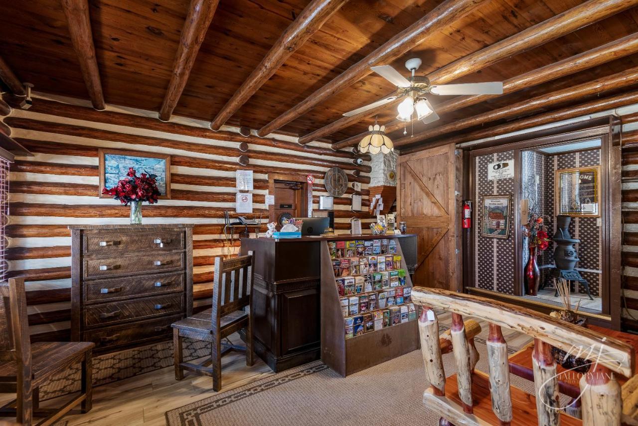 Log Cabin Inn Юрика Спрингс Экстерьер фото