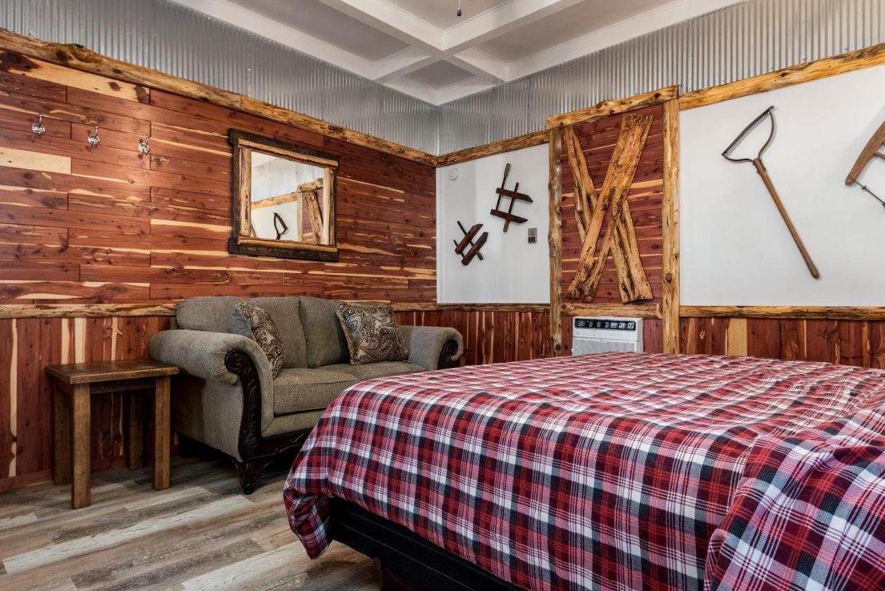 Log Cabin Inn Юрика Спрингс Экстерьер фото